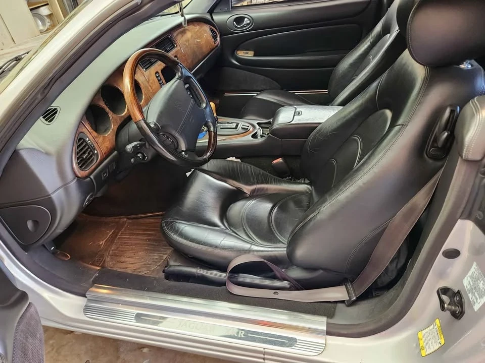 2001 Jaguar X100 XKR - Image 6 of 8