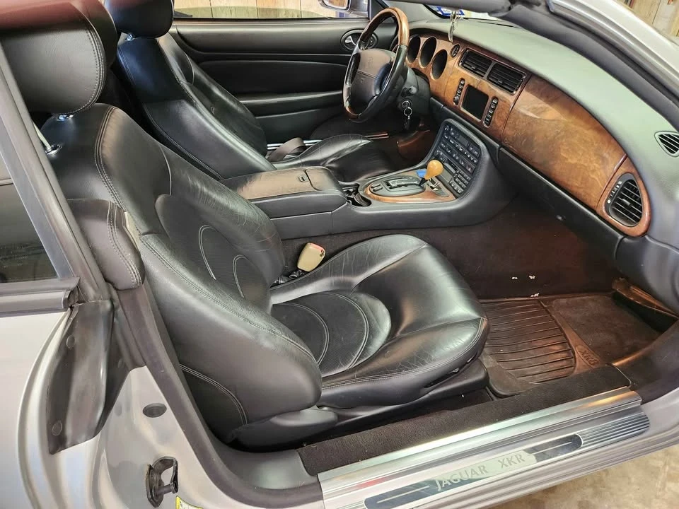 2001 Jaguar X100 XKR - Image 5 of 8