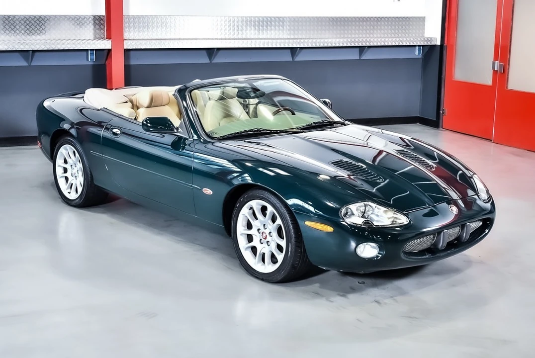 2001 Jaguar X100 XKR - Image 10 of 30