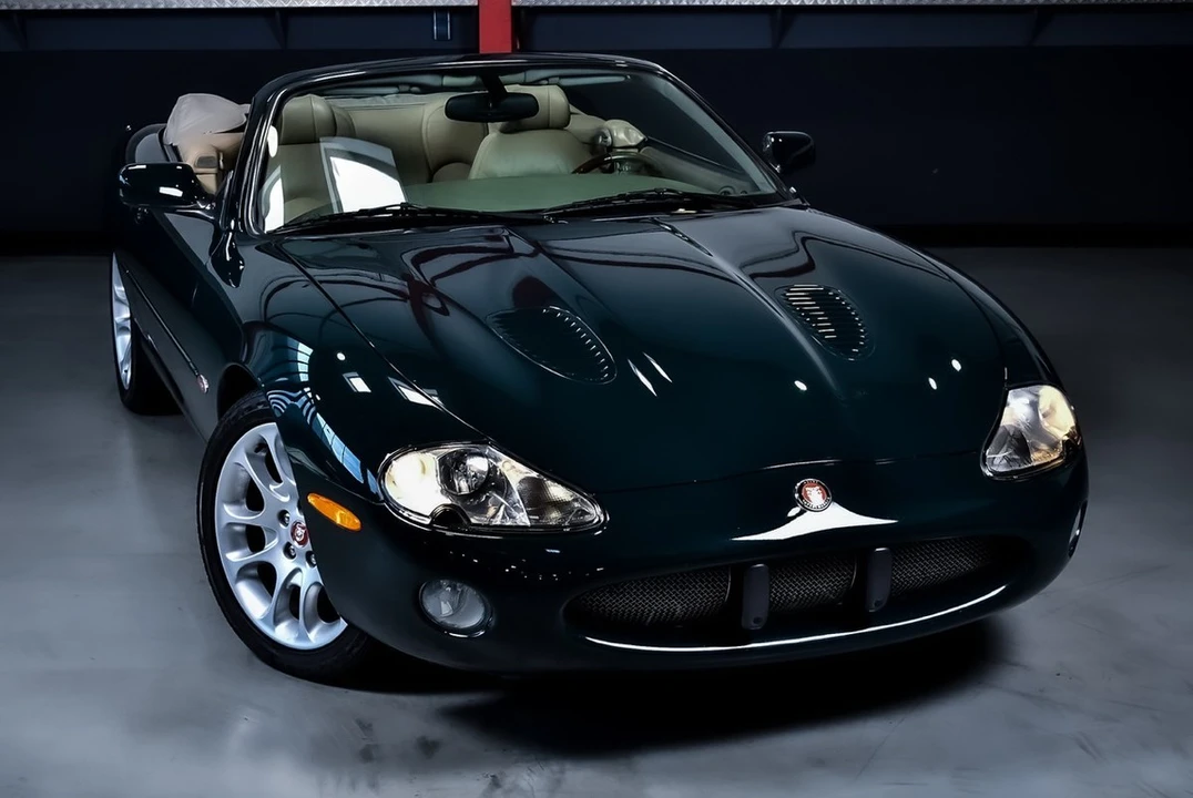 2001 Jaguar X100 XKR - Image 7 of 30