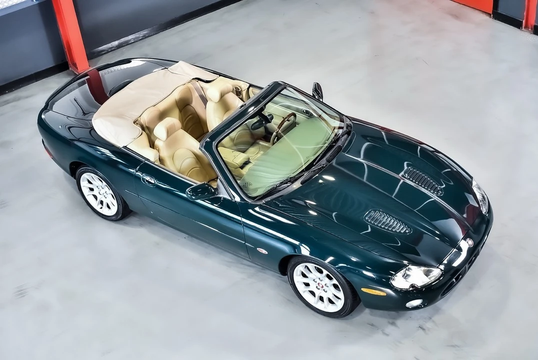 2001 Jaguar X100 XKR - Image 18 of 30