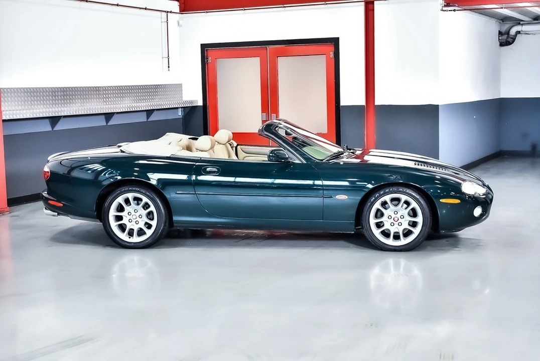 2001 Jaguar X100 XKR - Image 16 of 30