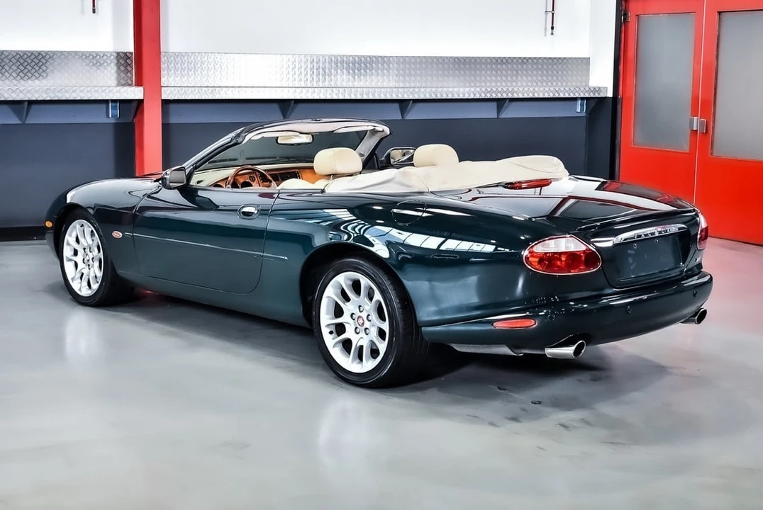 2001 Jaguar X100 XKR - Image 23 of 30