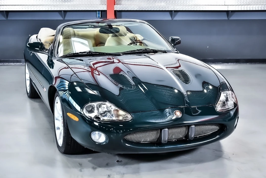 2001 Jaguar X100 XKR - Image 6 of 30