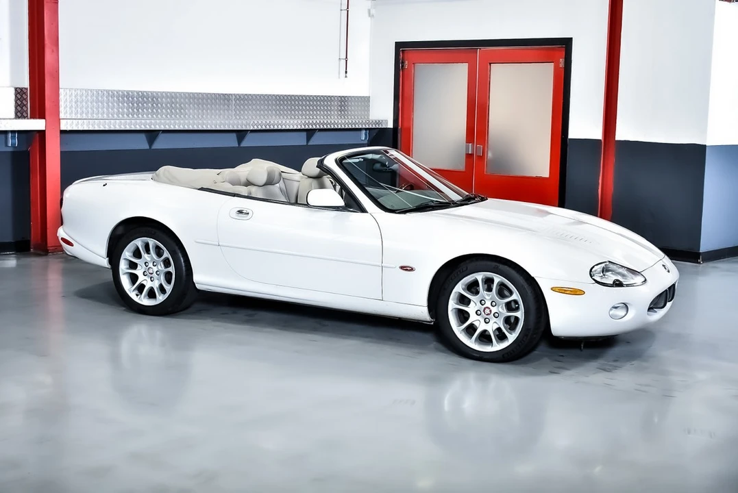 2001 Jaguar X100 XKR - Image 14 of 30