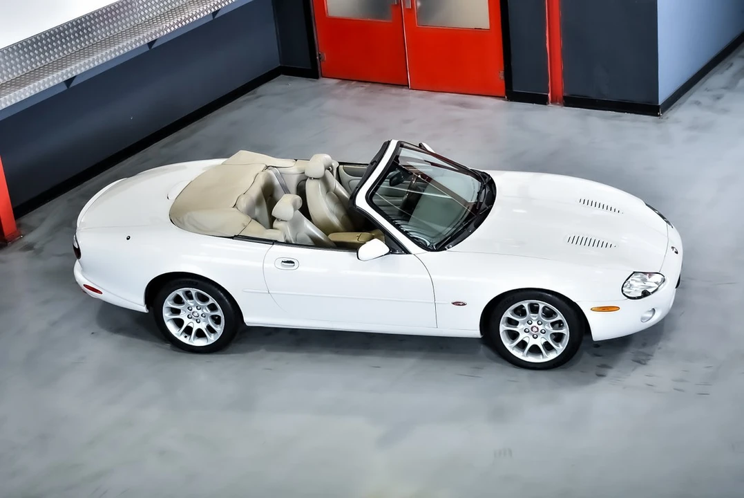 2001 Jaguar X100 XKR - Image 20 of 30