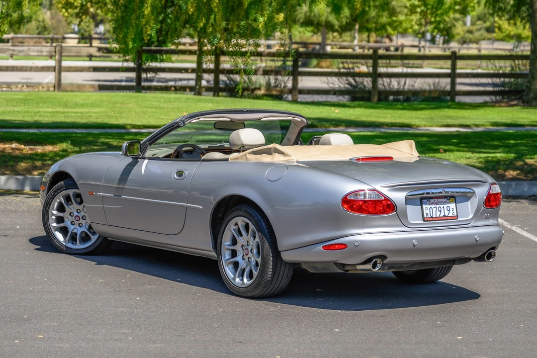 2001 Jaguar X100 XKR - Image 10 of 31