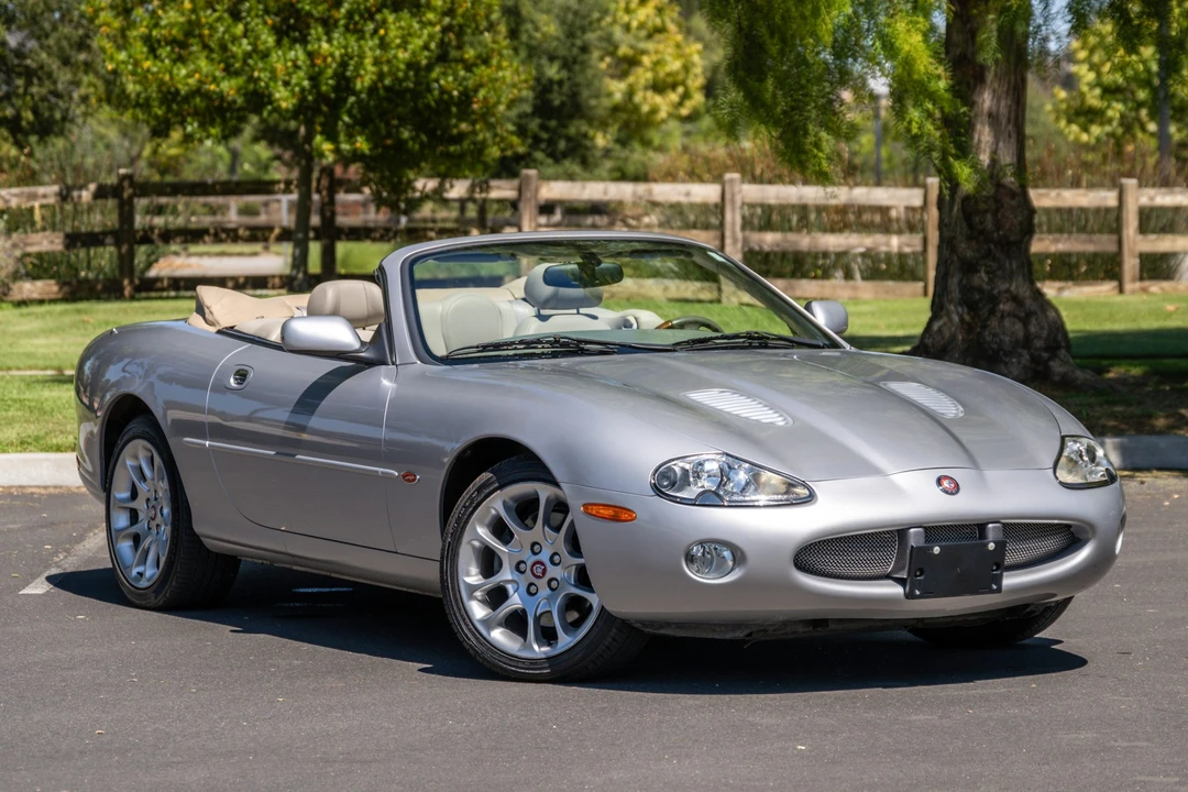 2001 Jaguar X100 XKR - Image 3 of 31