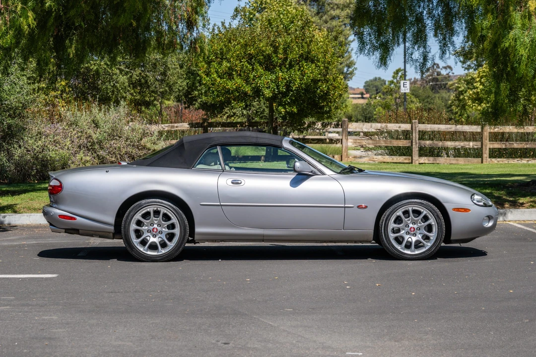 2001 Jaguar X100 XKR - Image 17 of 31