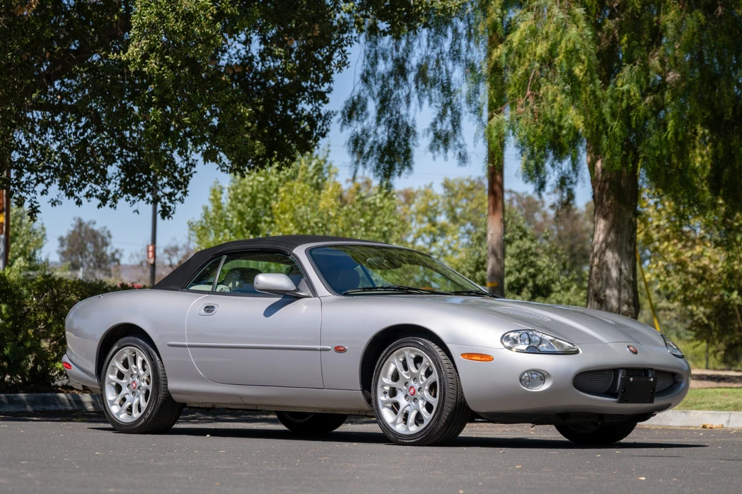 2001 Jaguar X100 XKR - Image 16 of 31