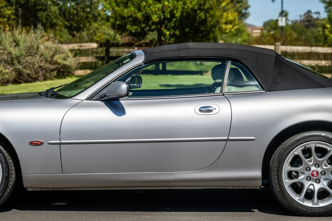 2001 Jaguar X100 XKR - Image 24 of 31