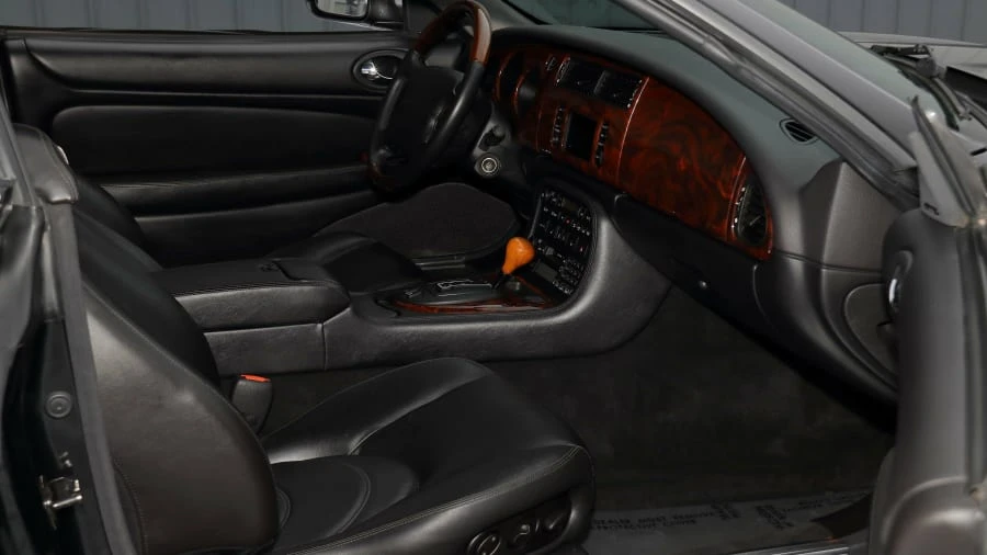 2001 Jaguar X100 XKR - Image 5 of 20