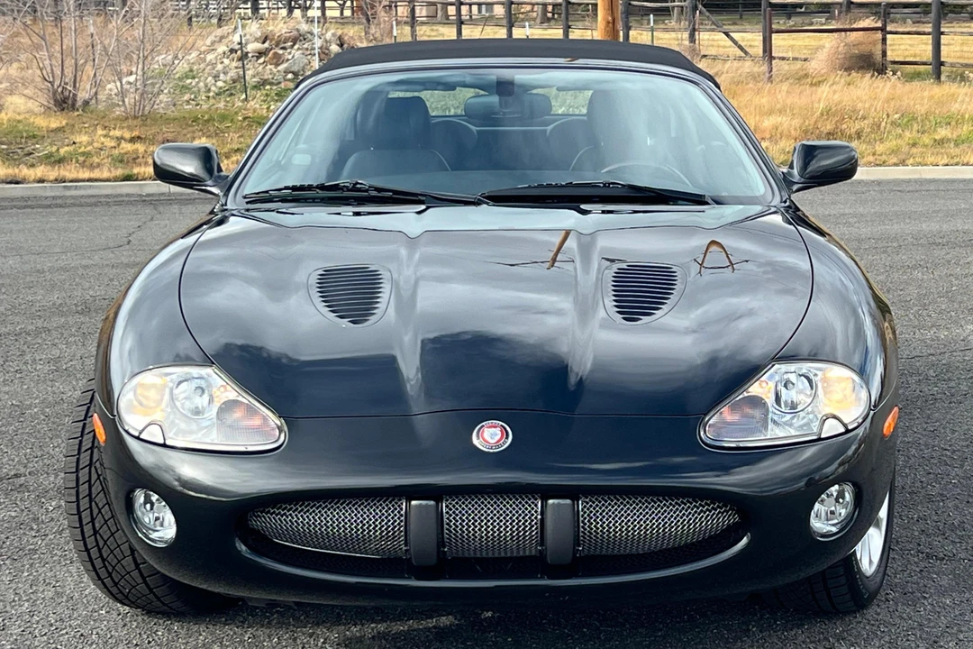 2001 Jaguar X100 XKR - Image 2 of 31