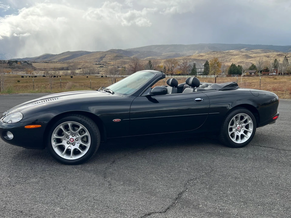 2001 Jaguar X100 XKR - Image 9 of 31