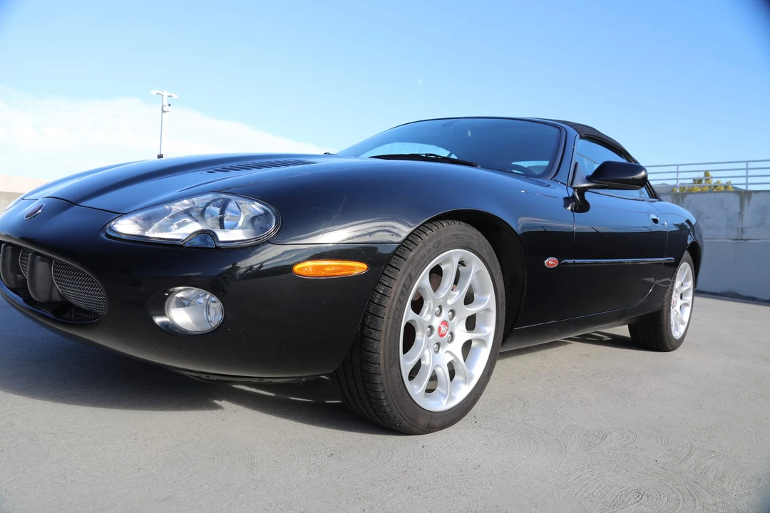 2001 Jaguar X100 XKR - Image 5 of 31