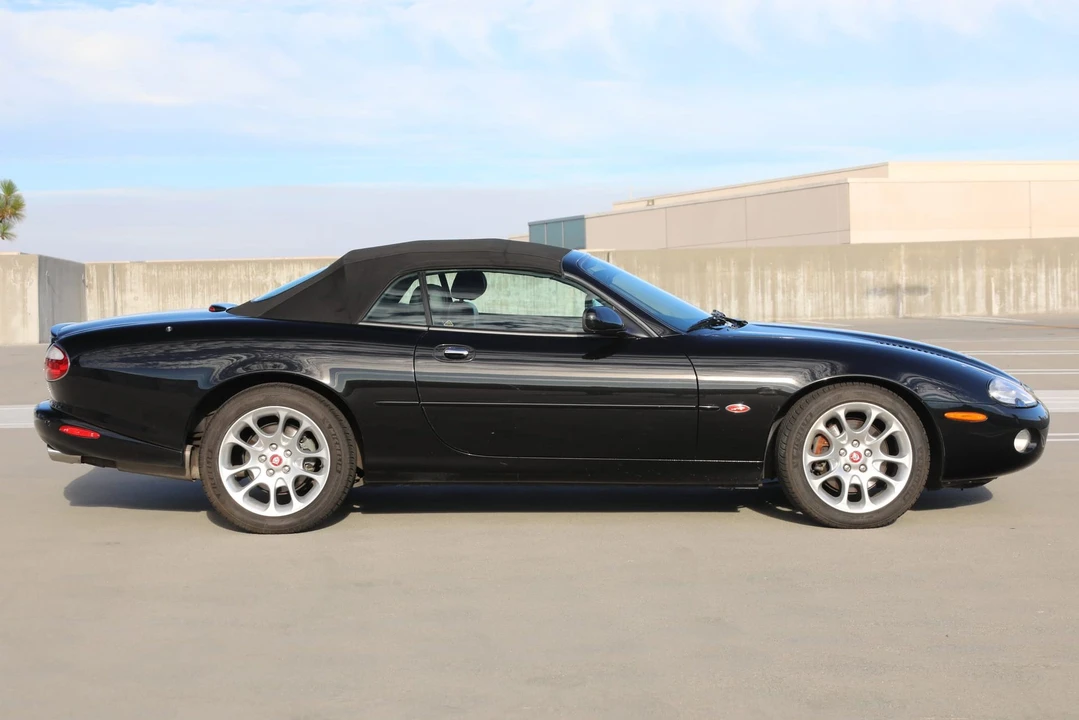 2001 Jaguar X100 XKR - Image 16 of 31