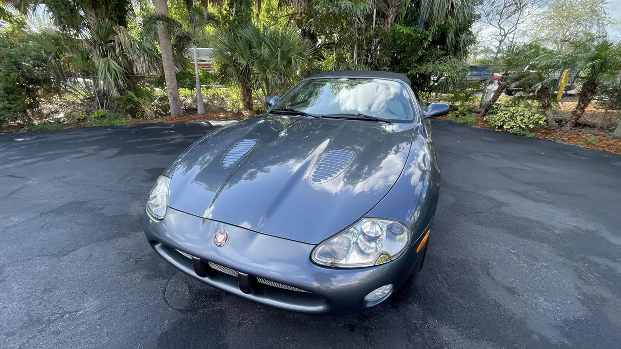 2001 Jaguar X100 XKR - Image 18 of 31