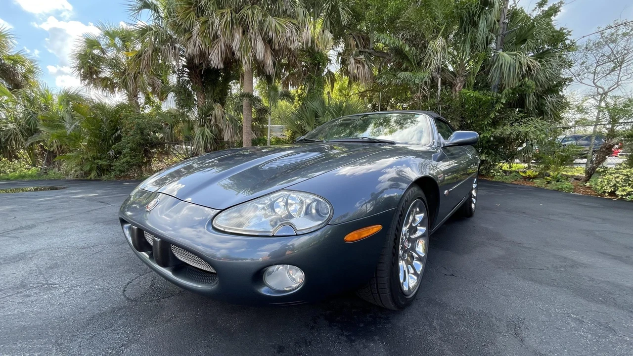 2001 Jaguar X100 XKR - Image 17 of 31