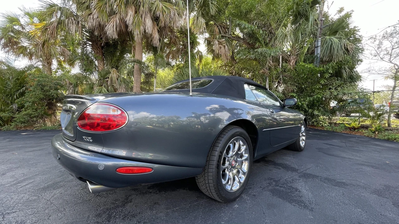 2001 Jaguar X100 XKR - Image 24 of 31