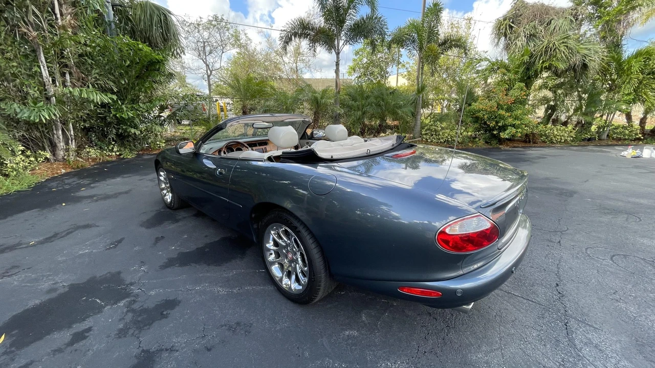 2001 Jaguar X100 XKR - Image 5 of 31