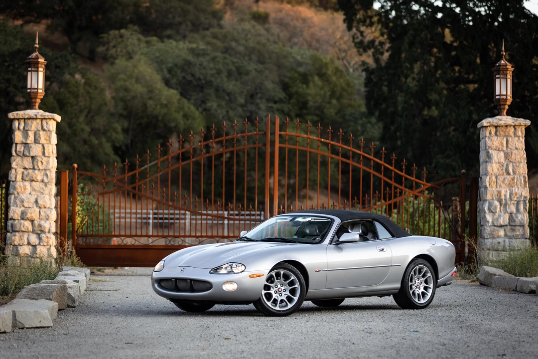 2001 Jaguar X100 XKR - Image 21 of 31