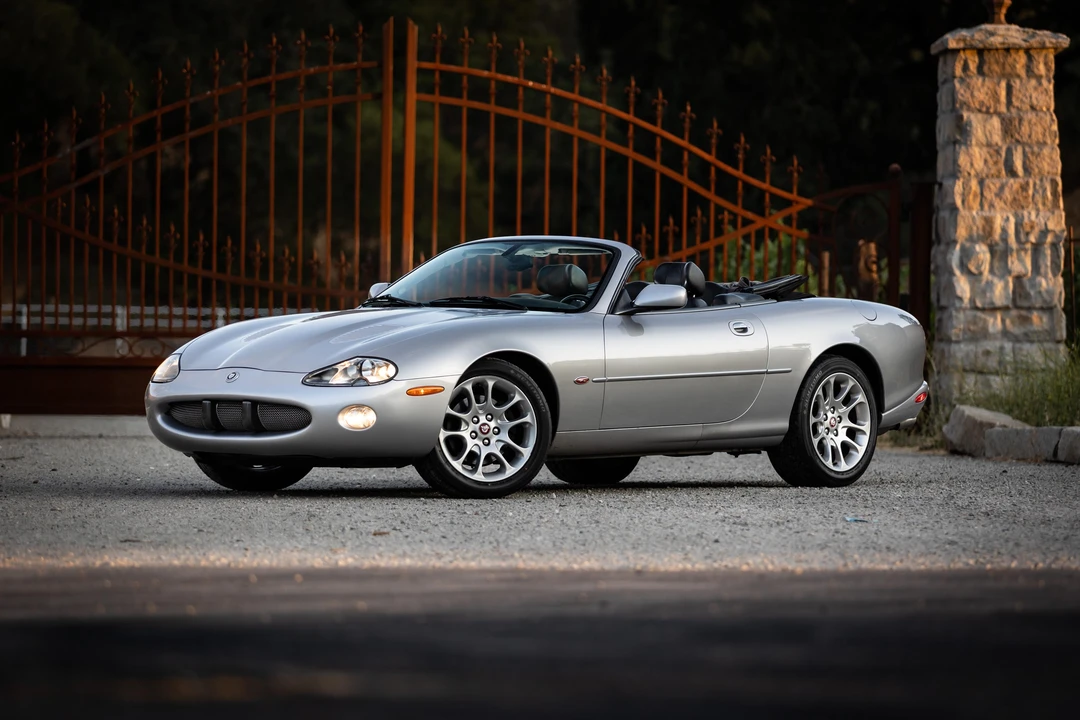 2001 Jaguar X100 XKR - Image 8 of 31