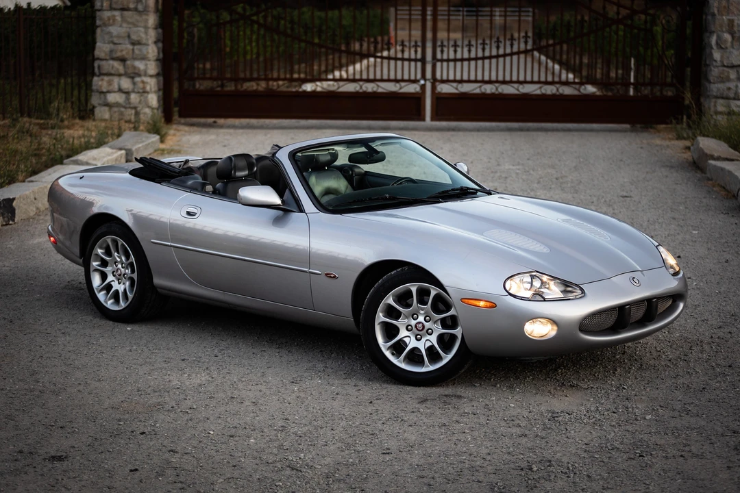 2001 Jaguar X100 XKR - Image 17 of 31