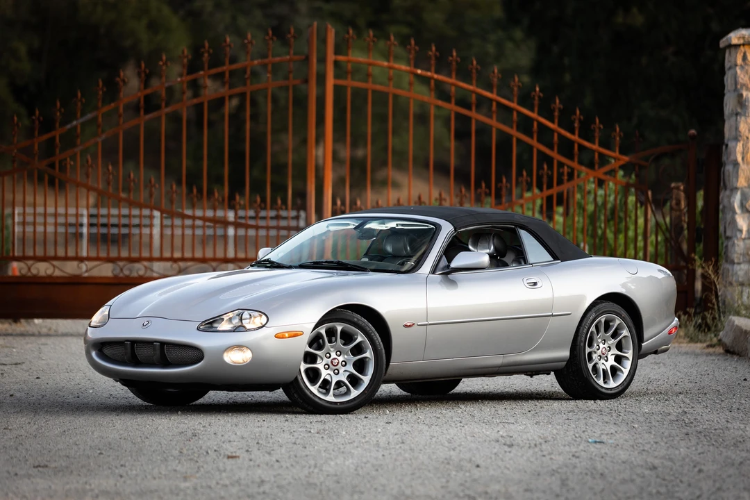2001 Jaguar X100 XKR - Image 20 of 31