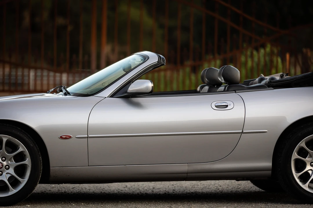 2001 Jaguar X100 XKR - Image 23 of 31