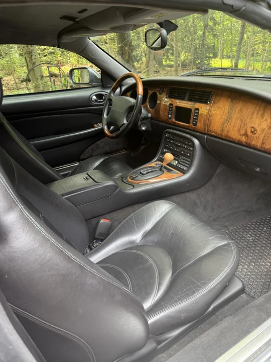 2001 Jaguar X100 XKR - Image 24 of 31