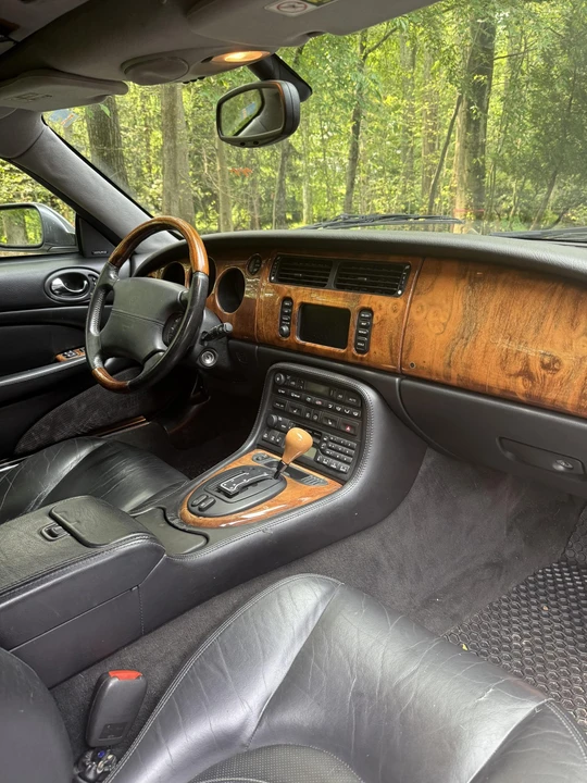 2001 Jaguar X100 XKR - Image 26 of 31