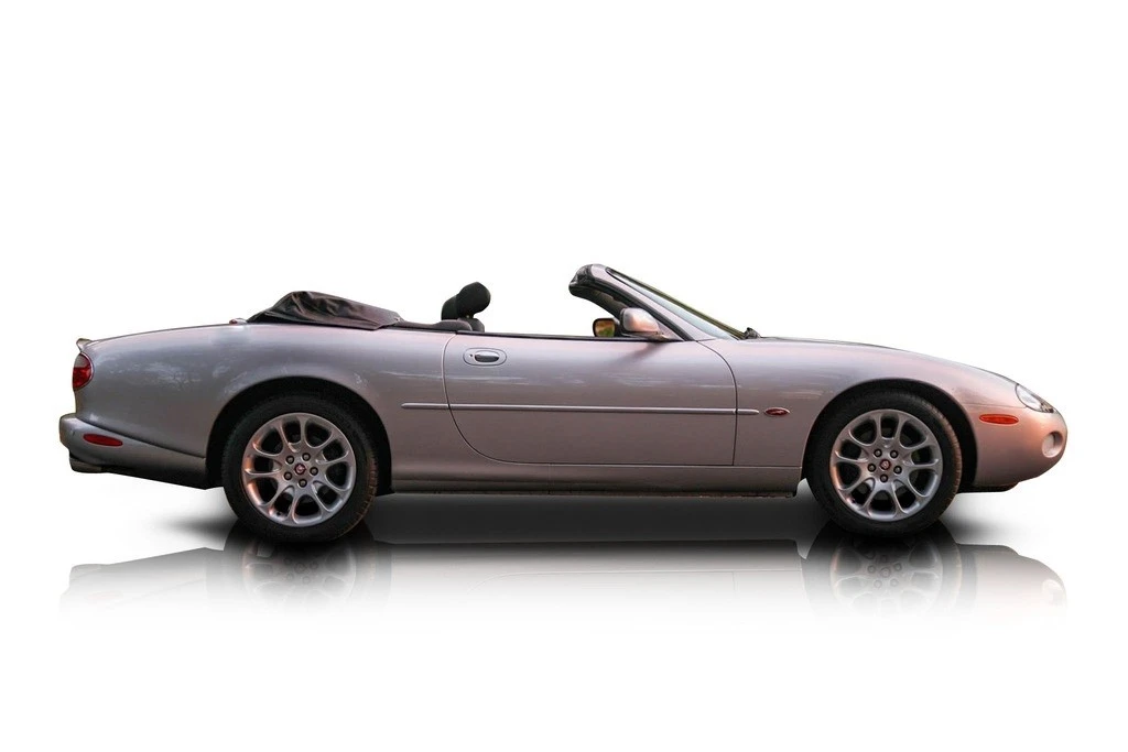 2001 Jaguar X100 XKR - Image 2 of 12