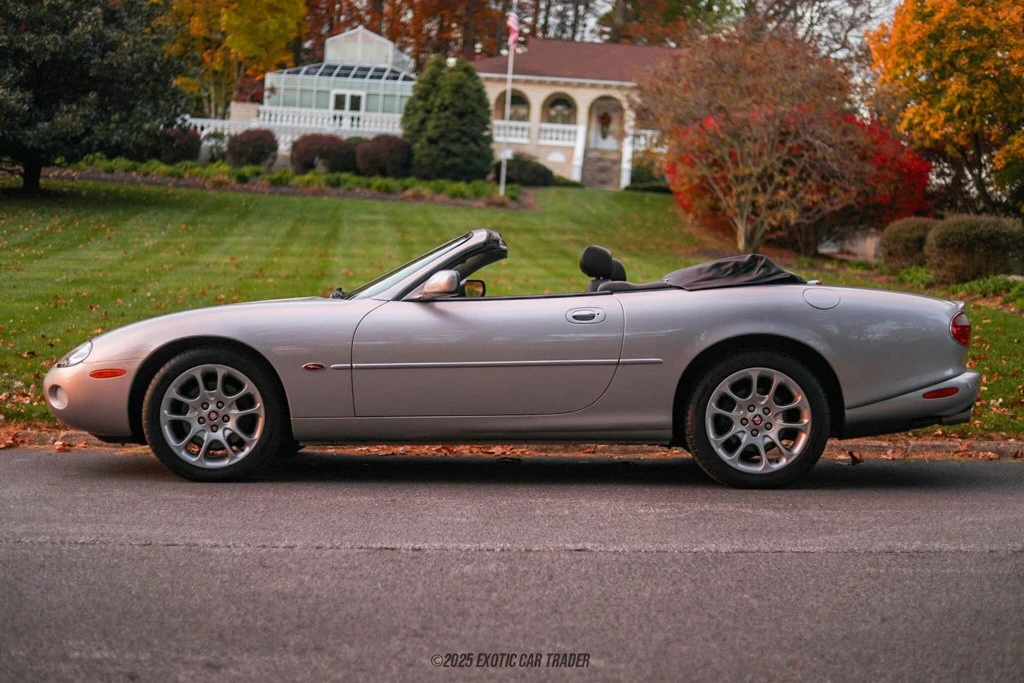 2001 Jaguar X100 XKR - Image 3 of 12