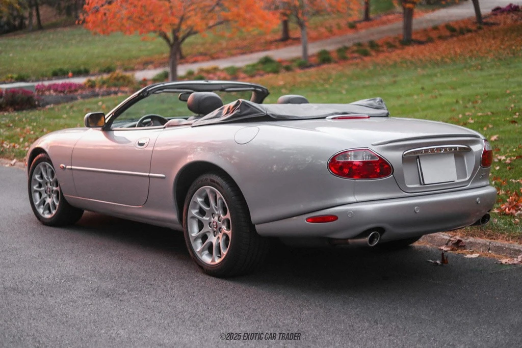 2001 Jaguar X100 XKR - Image 6 of 12