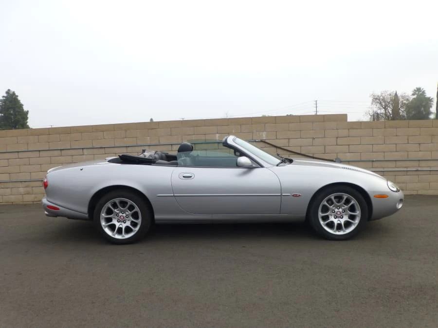2001 Jaguar X100 XKR - Image 2 of 7