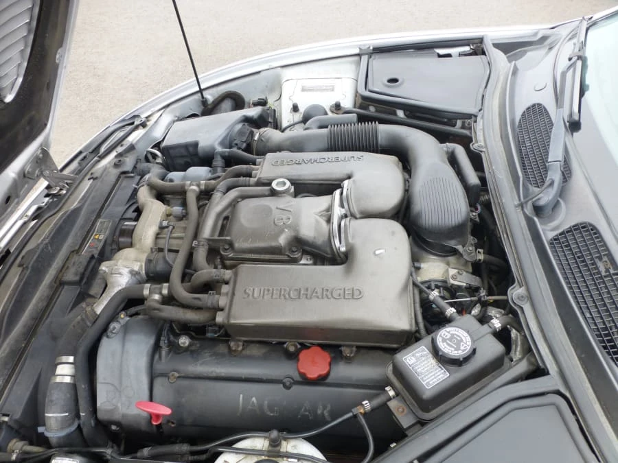 2001 Jaguar X100 XKR - Image 5 of 7