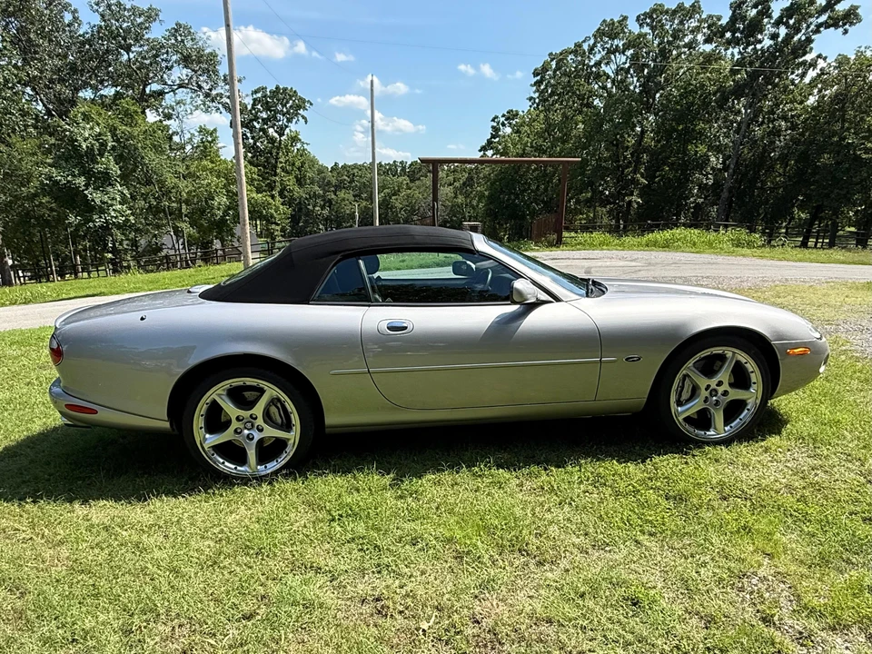 2001 Jaguar X100 XKR - Image 12 of 31