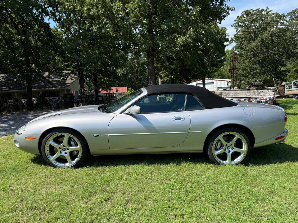 2001 Jaguar X100 XKR - Image 8 of 31