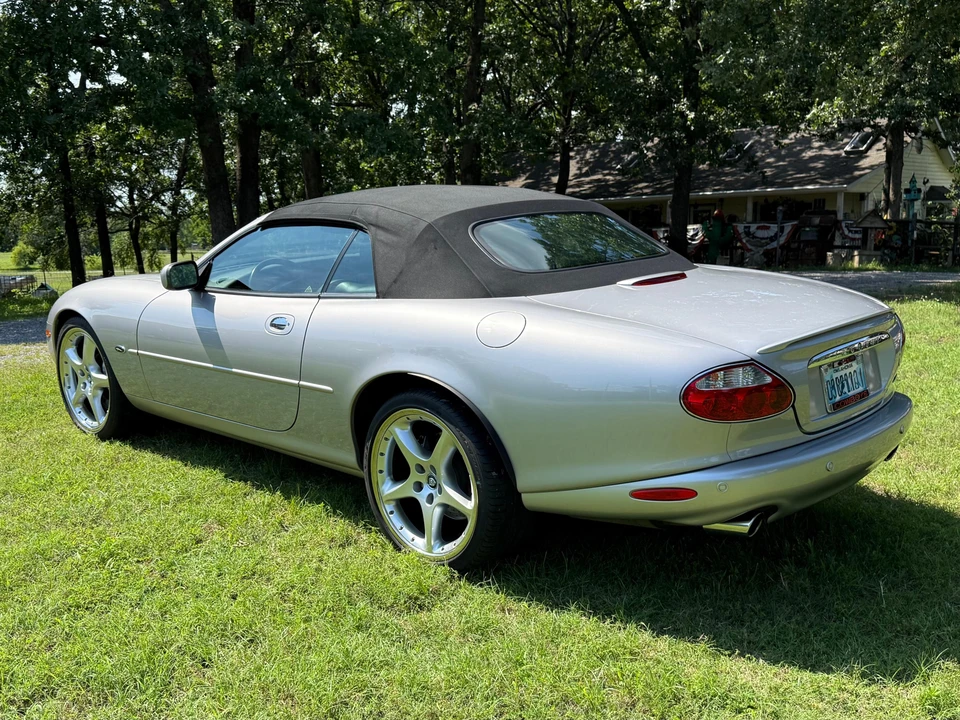 2001 Jaguar X100 XKR - Image 9 of 31