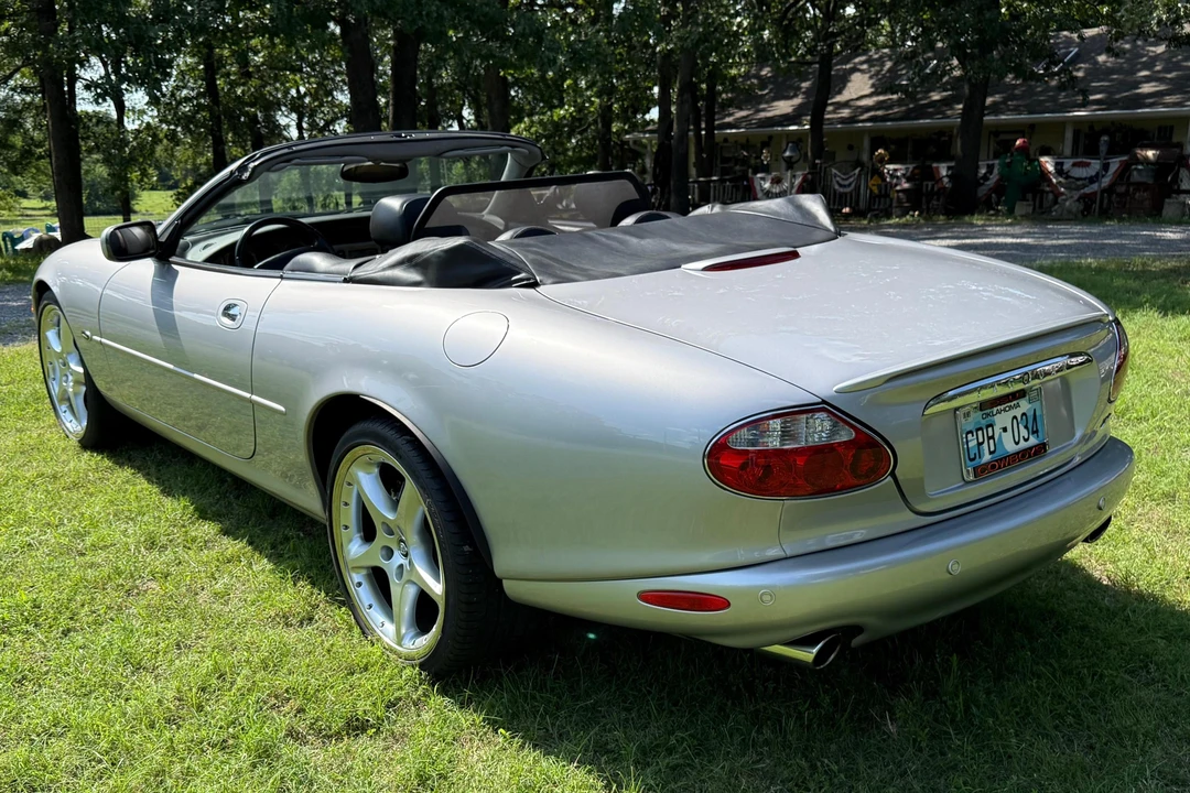 2001 Jaguar X100 XKR - Image 4 of 31