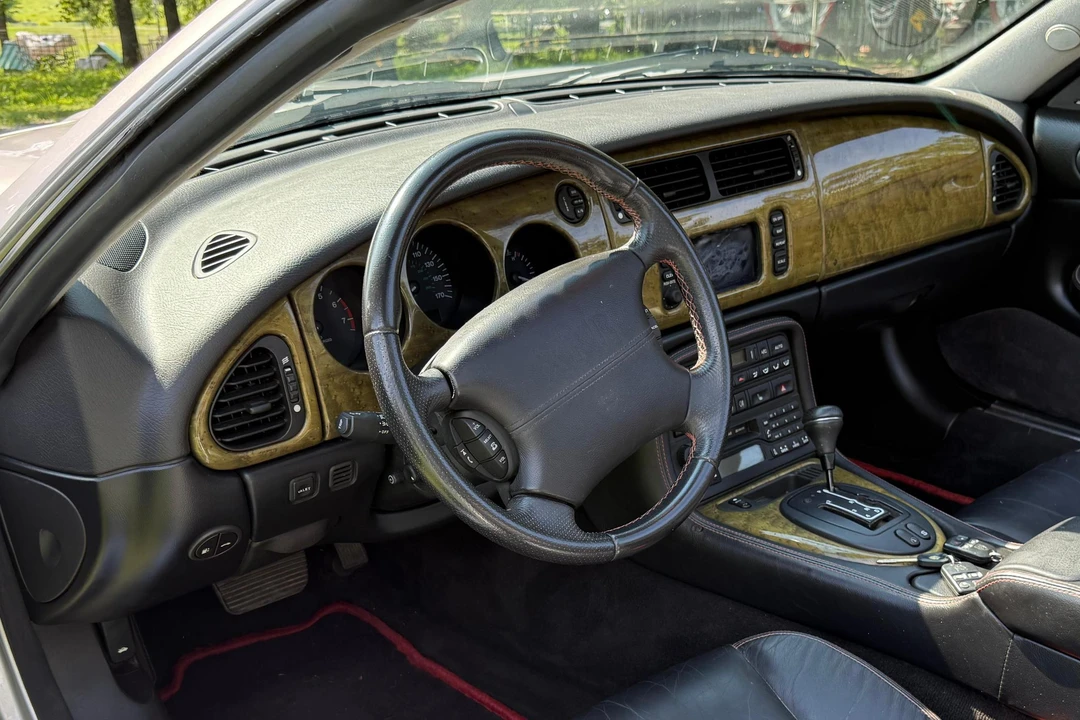 2001 Jaguar X100 XKR - Image 24 of 31