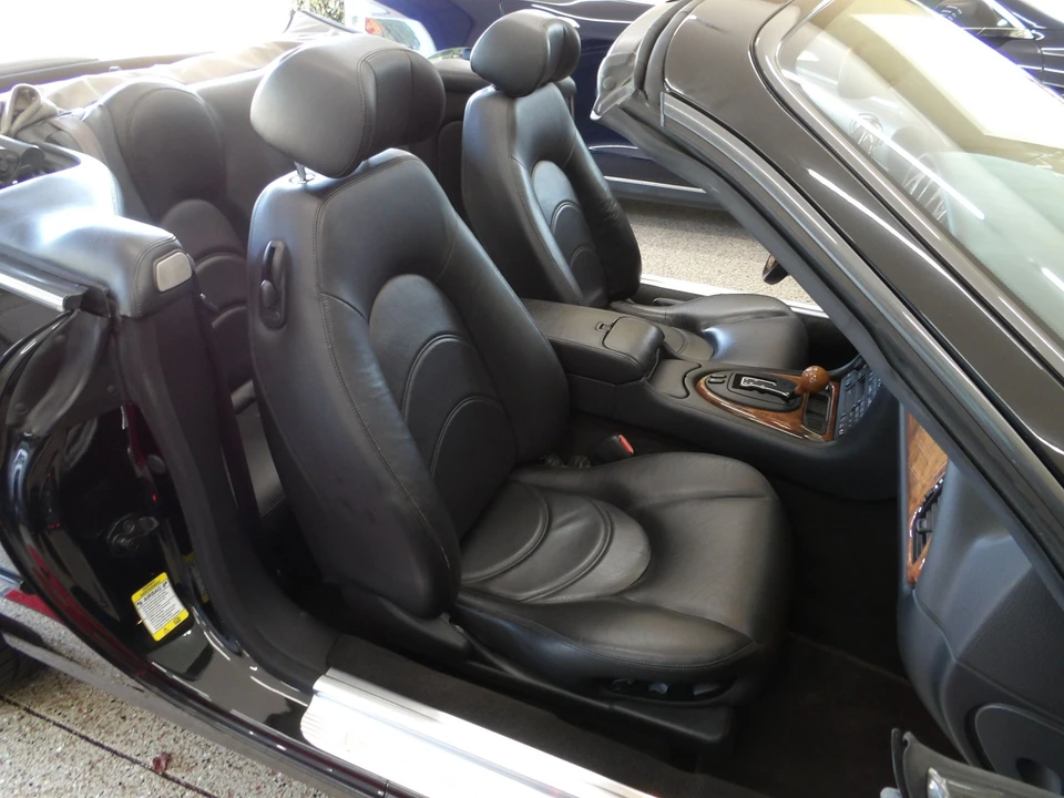 2001 Jaguar X100 XKR - Image 10 of 14