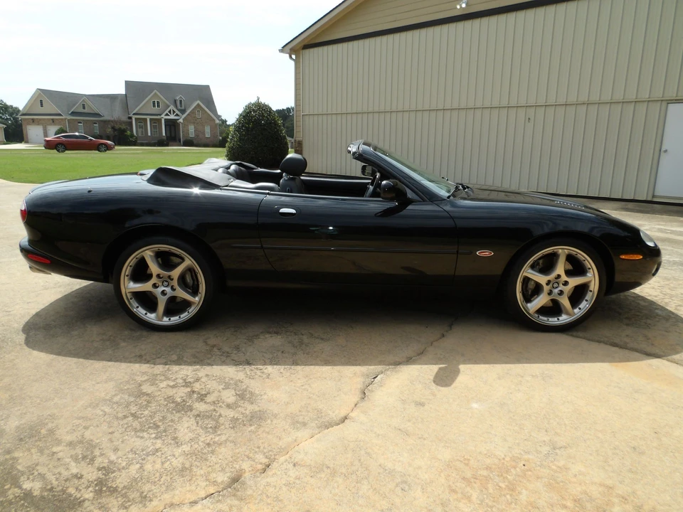 2001 Jaguar X100 XKR - Image 3 of 14