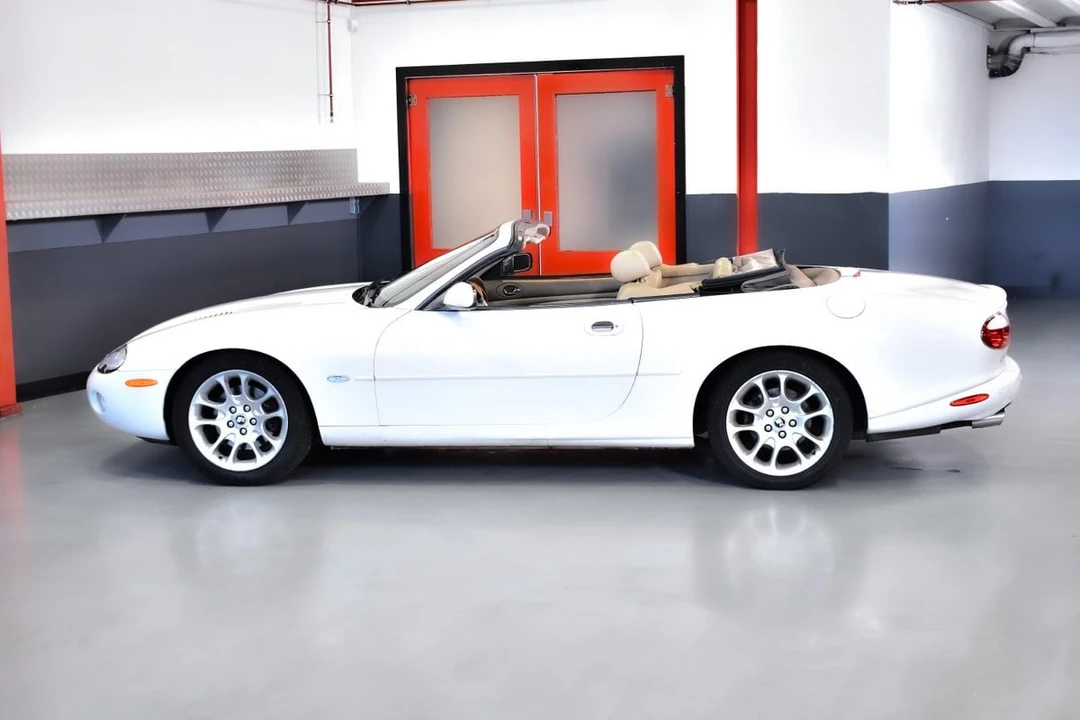 2001 Jaguar X100 XKR - Image 20 of 30