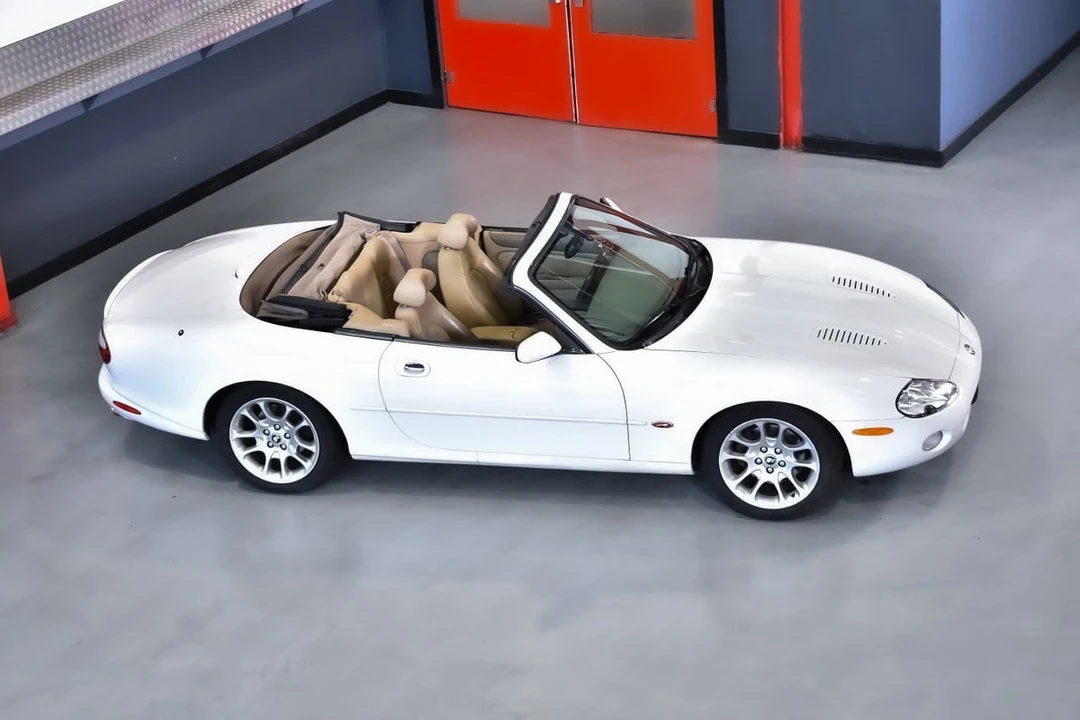 2001 Jaguar X100 XKR - Image 12 of 31
