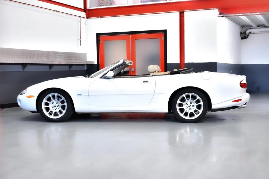 2001 Jaguar X100 XKR - Image 21 of 31