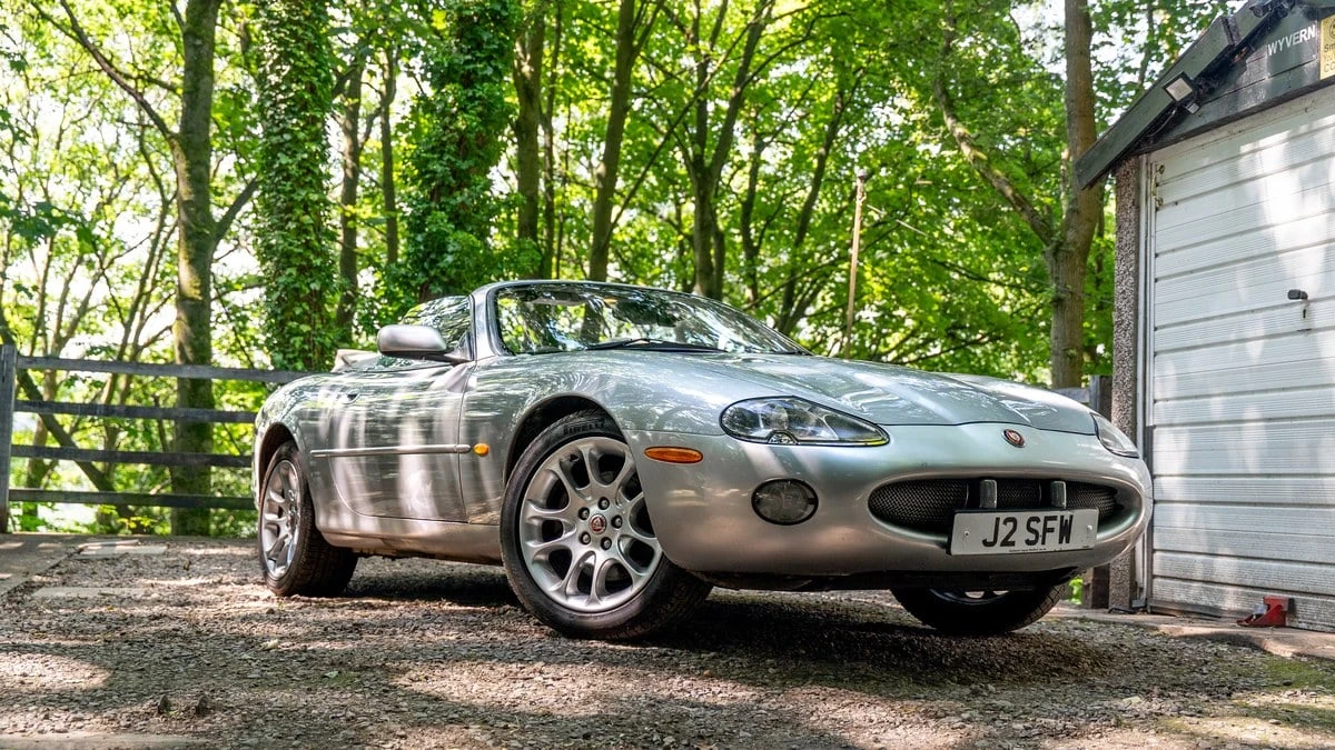 2001 Jaguar X100 XKR - Image 12 of 30