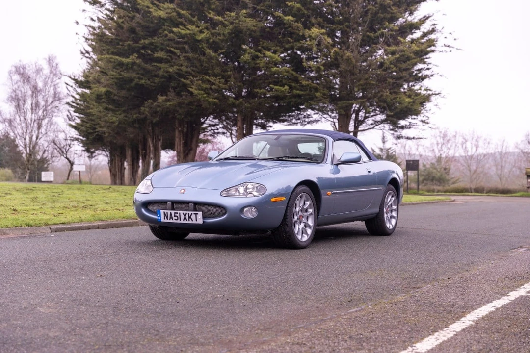 2001 Jaguar X100 XKR - Image 24 of 30