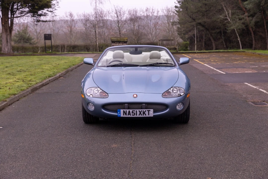 2001 Jaguar X100 XKR - Image 8 of 30
