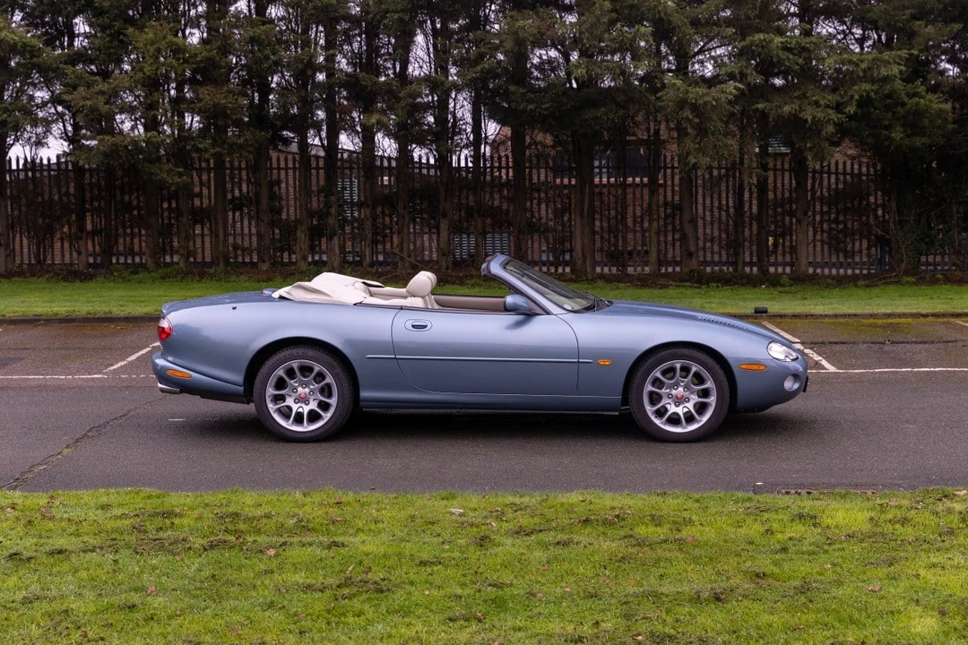 2001 Jaguar X100 XKR - Image 14 of 30